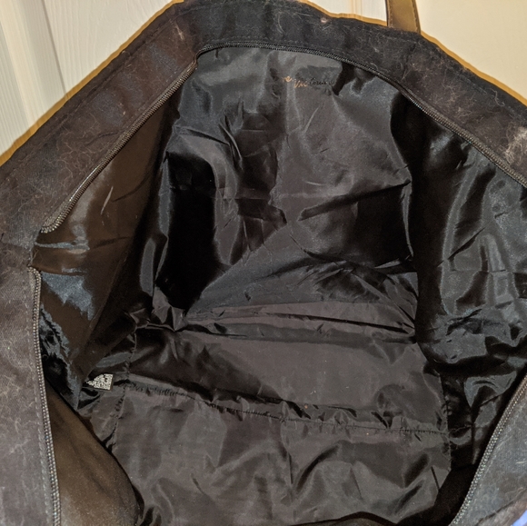 Victoria secret oversized Tote Bag 2019 edition - Picture 5 of 5